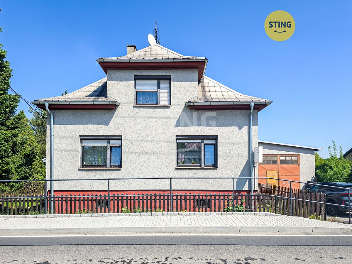 Prodej rodinného domu 200 m², pozemek 710 m²